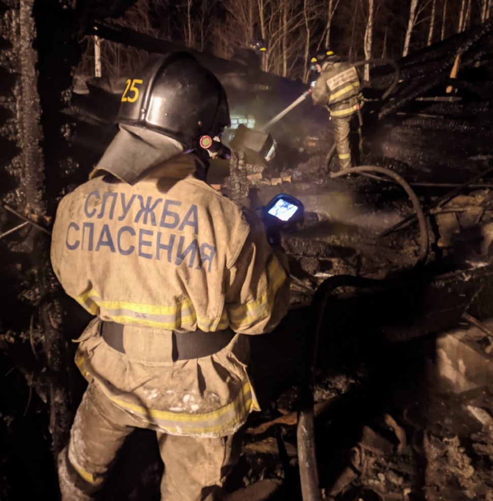 Огонь полностью уничтожил жилой дом под Северодвинском – Новости КлубСМИ